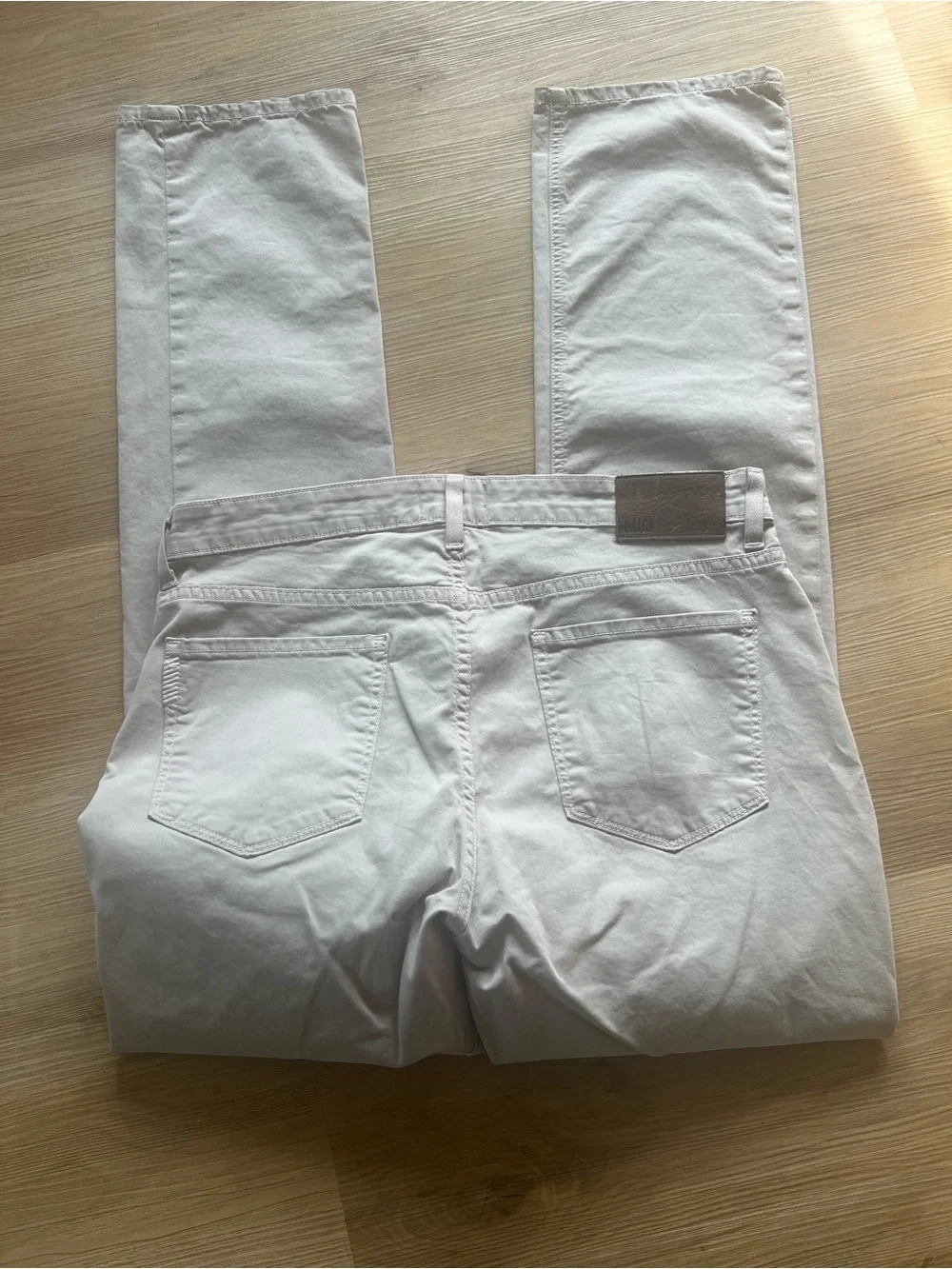 PAIGE NORMANDIE  Straight Leg Jeans • 33